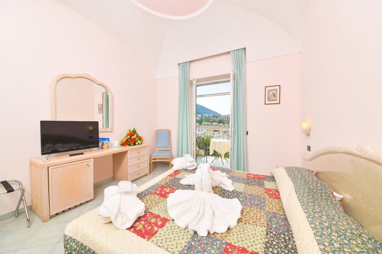 Hotel Felix Terme 이스키아 외부 사진
