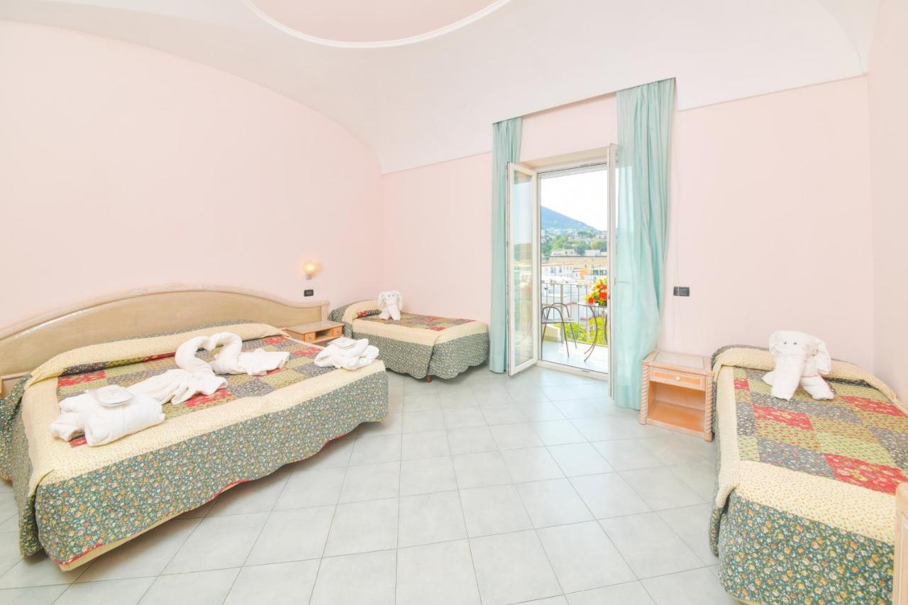 Hotel Felix Terme 이스키아 외부 사진