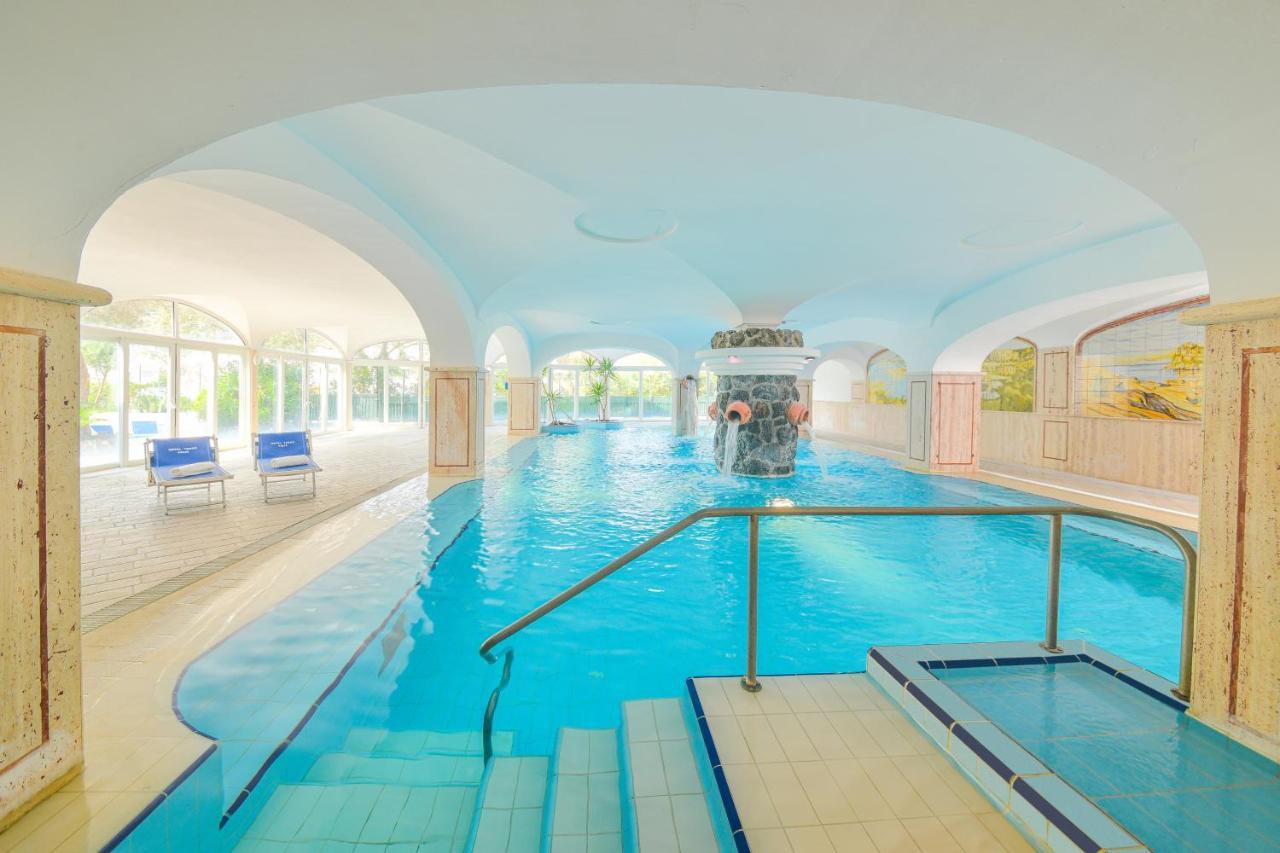Hotel Felix Terme 이스키아 외부 사진